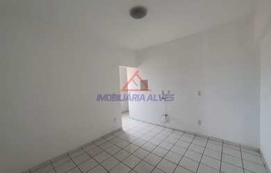 Imagem: O apartamento possui 2 Dormitórios, 1 Banheiro e 80m² de Área