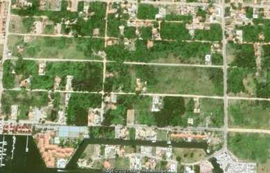 Imagem 6: Terreno à venda, 1000 m² por R$ 320.000,00 - Marina - Armação dos...