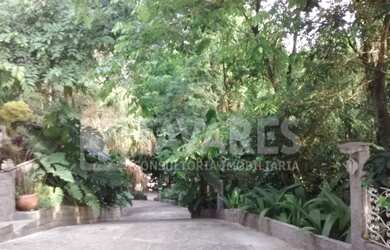 Imagem 5: Casa em Itanhangá. Piscina, Imóvel novo, Guarda roupae150m² de Área