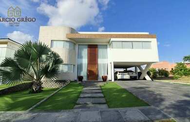 Imagem: A casa em condomínio possui 4 Dormitórios, 5 Banheiros, 4