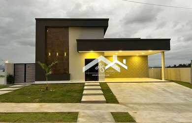 Imagem: A casa possui 4 Dormitórios, 4 Banheiros, 2 Vagas na garagem