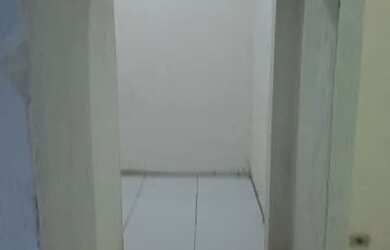 Imagem: A casa possui 2 Dormitórios, 2 Banheiros, 1 Vaga na garagem