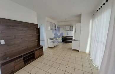 Imagem: A casa possui 2 Dormitórios, 1 Banheiro, 2 Vagas na garagem