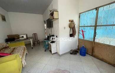 Imagem: Casa com 3 dormitórios à venda, 160 m² por R$ 145.000,00