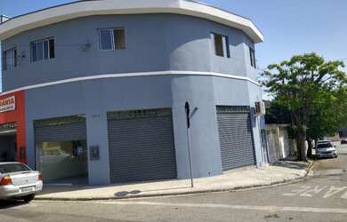 Imagem: O apartamento possui 1 Dormitório, 1 Banheiro e 50m² de Área