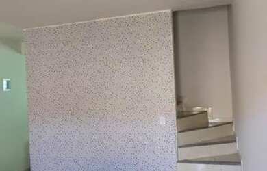 Imagem: A casa possui 2 Dormitórios, 2 Banheiros, 1 Vaga na garagem