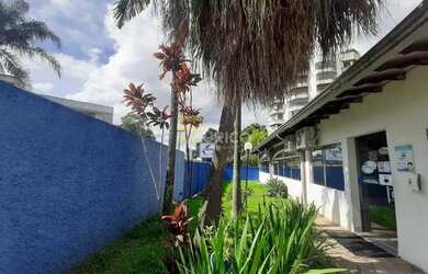 Imagem: O depósito possui 5 Vagas na garagem, 509m² de Área e está