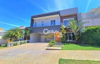 Imagem: A casa em condomínio possui 3 Dormitórios, 5 Banheiros, 4