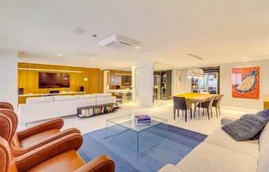 Imagem: O apartamento possui 3 Dormitórios, 5 Banheiros, 5 Vagas na