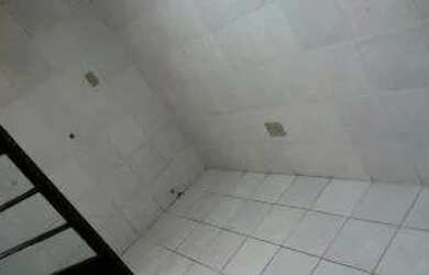 Imagem 1: Alugo casa pequena. 1 Banheiroe1 Dormitório