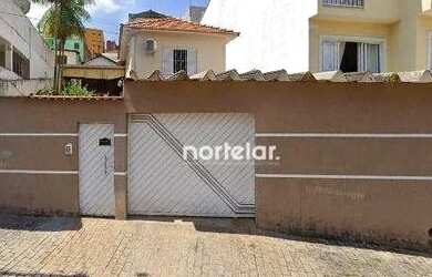 Imagem: A casa possui 2 Dormitórios, 1 Banheiro, 2 Vagas na garagem