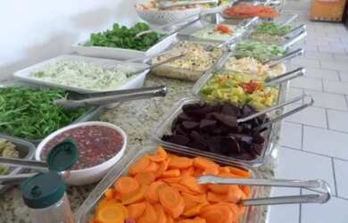 Imagem: O depósito possui 5 Vagas na garagem, 680m² de Área e está