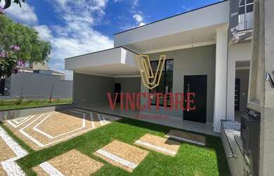 Imagem: A casa em condomínio possui 3 Dormitórios, 3 Banheiros, 4