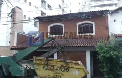 Imagem: A casa possui 3 Dormitórios, 5 Banheiros, 3 Vagas na garagem