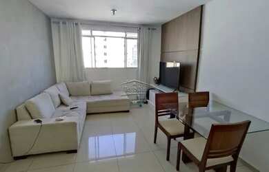 Imagem: O apartamento possui 2 Dormitórios, 1 Banheiro, 2 Vagas na