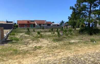 Imagem: O terreno está localizado em Arroio do Sal, RS à venda por