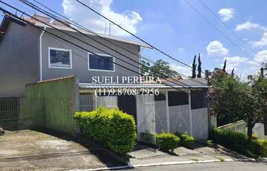 Imagem: A casa em condomínio possui 3 Dormitórios, 5 Banheiros, 4