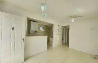 Imagem: A casa em condomínio possui 2 Dormitórios, 1 Banheiro, 1 Vaga