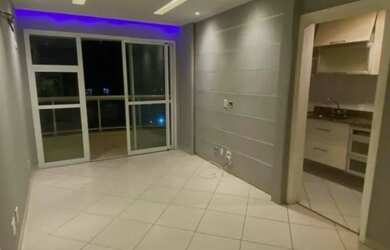 Imagem: O apartamento possui 2 Dormitórios, 2 Banheiros, 2 Vagas na