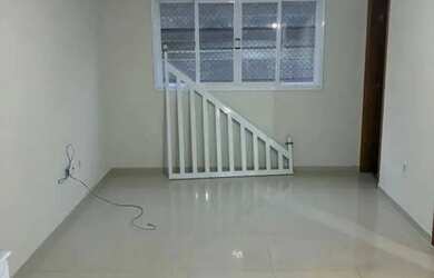 Imagem: A casa em condomínio possui 3 Dormitórios, 1 Banheiro, 1 Vaga