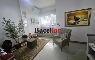 Imagem: O apartamento possui 2 Dormitórios, 3 Banheiros, 80m² de Área