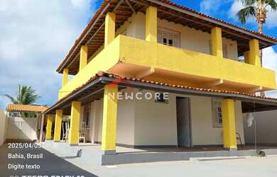 Imagem: A casa em condomínio possui 4 Dormitórios, 4 Banheiros, 5