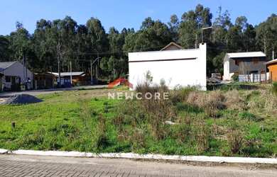 Imagem: O terreno possui 128m² de Área e está localizado em São