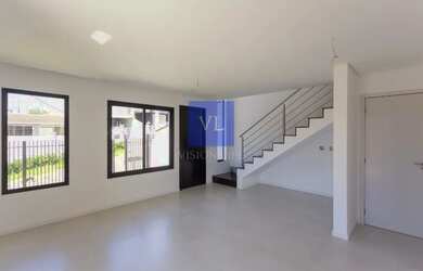 Imagem 9: Sobrados de Alto Padrão no Atuba: 3 Quartos, Suíte, Churrasqueira e 2 Vagas de Garagem - C