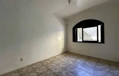 Imagem 11: Casa à venda, 05 dormitórios, suíte, terraço, salão de festas, bairro Camobi