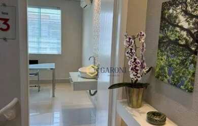 Imagem: O depósito possui 8m² de Área e está localizado em Vila