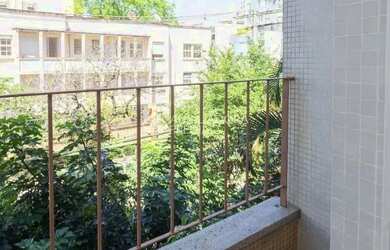 Imagem: O apartamento possui 1 Dormitório, 1 Banheiro, 39m² de Área