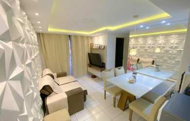 Imagem: A casa possui 3 Dormitórios, 2 Banheiros, 1 Vaga na garagem