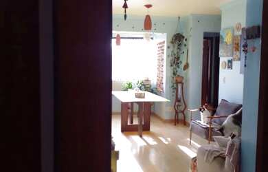 Imagem: O apartamento possui 3 Dormitórios, 2 Banheiros, 1 Vaga na