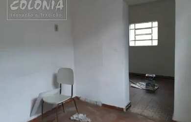 Imagem: A casa possui 5 Dormitórios, 3 Banheiros, 1 Vaga na garagem