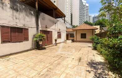 Imagem: O terreno possui 357m² de Área e está localizado em Bela