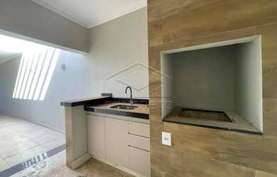 Imagem 9: Casa Residência em Jaú. 12m² de Área, 2 Vagas na garageme3 Dormitórios