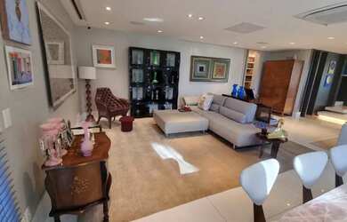 Imagem 3: Casa de alto padrão em condomínio fechado a venda no bairro de Lourdes...