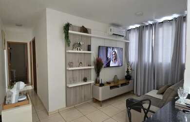 Imagem: O apartamento possui 2 Dormitórios, 1 Banheiro, 1 Vaga na garagem