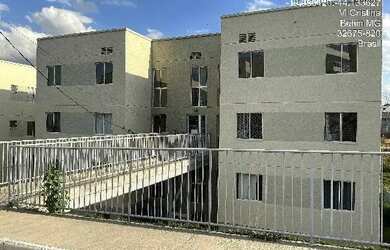 Imagem: O apartamento possui 2 Dormitórios, 1 Banheiro, 2 Vagas na