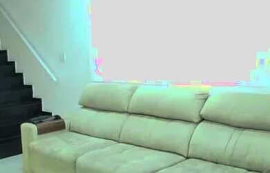 Imagem: A casa possui 4 Dormitórios, 5 Banheiros, 2 Vagas na garagem