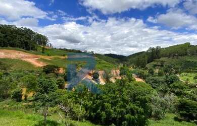 Imagem 3: Lote/Terreno para venda tem 750 metros quadrados em Santo Antonio do Canaa - Santa Teresa