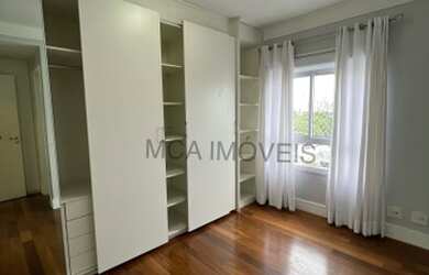 Imagem 10: Apartamento para aluguel e venda possui 210 metros quadrados