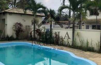 Imagem: A casa em condomínio possui 2 Dormitórios, 2 Banheiros, 1