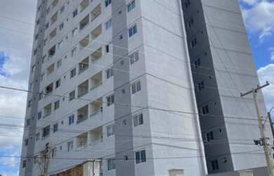 Imagem: O apartamento possui 3 Dormitórios, 1 Banheiro, 1 Vaga na garagem