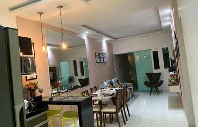 Imagem: A casa em condomínio possui 3 Dormitórios, 2 Banheiros, 1