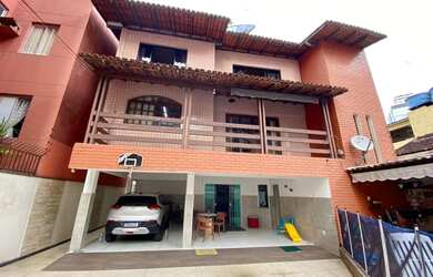 Imagem: A casa possui 5 Dormitórios, 5 Banheiros, 5 Vagas na garagem