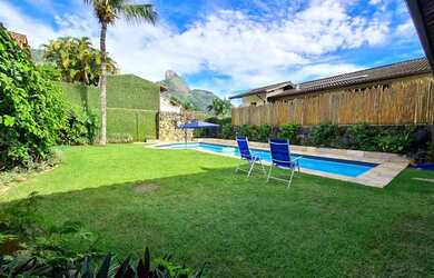 Imagem 3: Casa com piscina e quintal na Barra da Tijuca - Itanhanga
