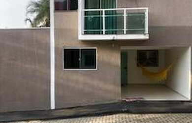 Imagem: A casa em condomínio possui 4 Dormitórios, 4 Banheiros, 1