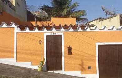 Imagem: A casa possui 2 Dormitórios, 1 Banheiro, 1 Vaga na garagem