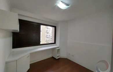 Imagem: O apartamento possui 4 Dormitórios, 5 Banheiros, 2 Vagas na